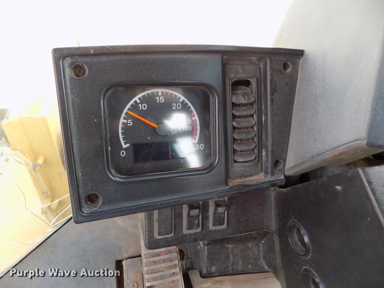 image for item DE1111 1997 Caterpillar 980G wheel loader