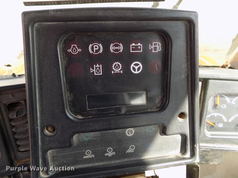 image for item DE1111 1997 Caterpillar 980G wheel loader