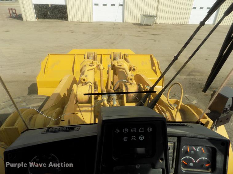 image for item DE1111 1997 Caterpillar 980G wheel loader