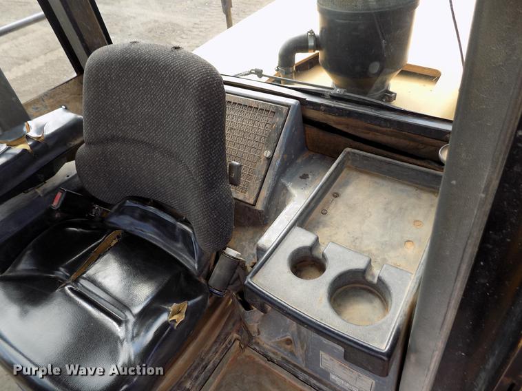 image for item DE1111 1997 Caterpillar 980G wheel loader