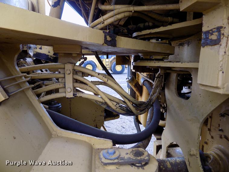 image for item DE1111 1997 Caterpillar 980G wheel loader