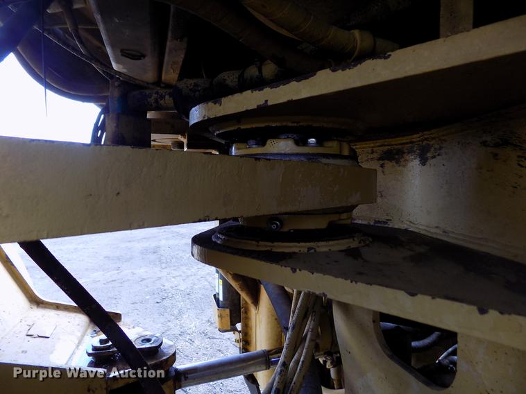 image for item DE1111 1997 Caterpillar 980G wheel loader