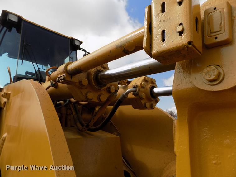 image for item DE1111 1997 Caterpillar 980G wheel loader