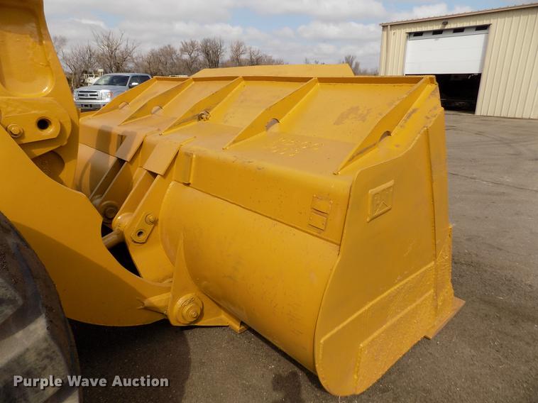 image for item DE1111 1997 Caterpillar 980G wheel loader