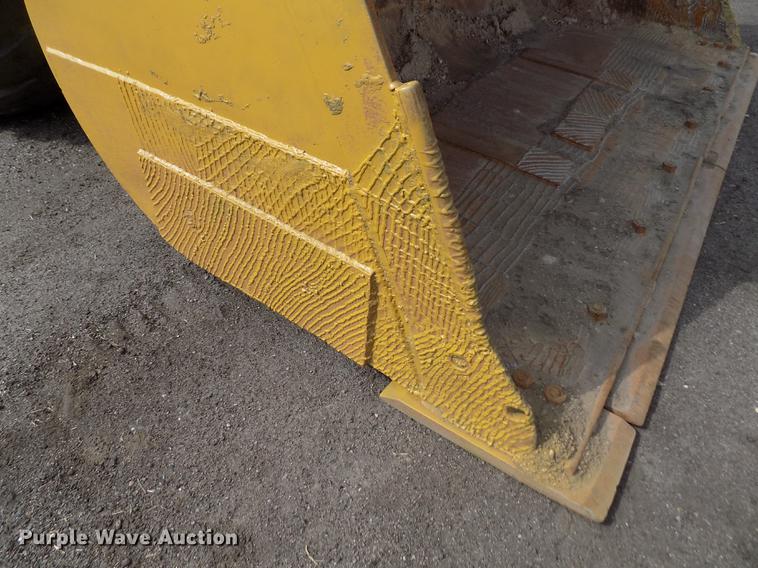 image for item DE1111 1997 Caterpillar 980G wheel loader