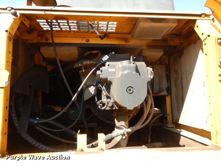 image for item DE3869 2008 Komatsu PC400LC-8 excavator