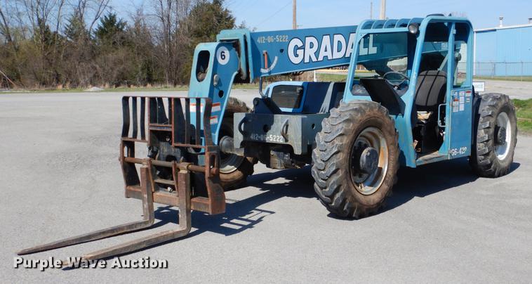 image for item DE3873 2005 JLG G642P telehandler