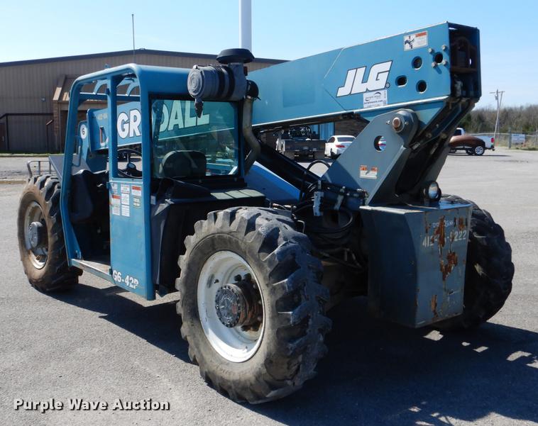 image for item DE3873 2005 JLG G642P telehandler