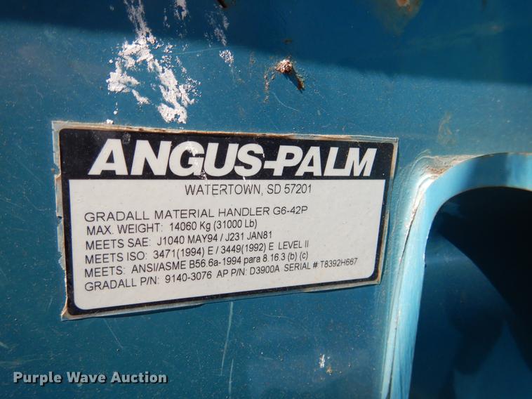 image for item DE3873 2005 JLG G642P telehandler