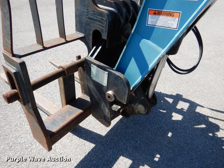 image for item DE3873 2005 JLG G642P telehandler