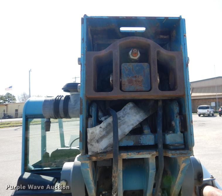 image for item DE3873 2005 JLG G642P telehandler