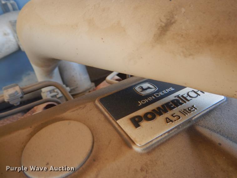 image for item DE3873 2005 JLG G642P telehandler