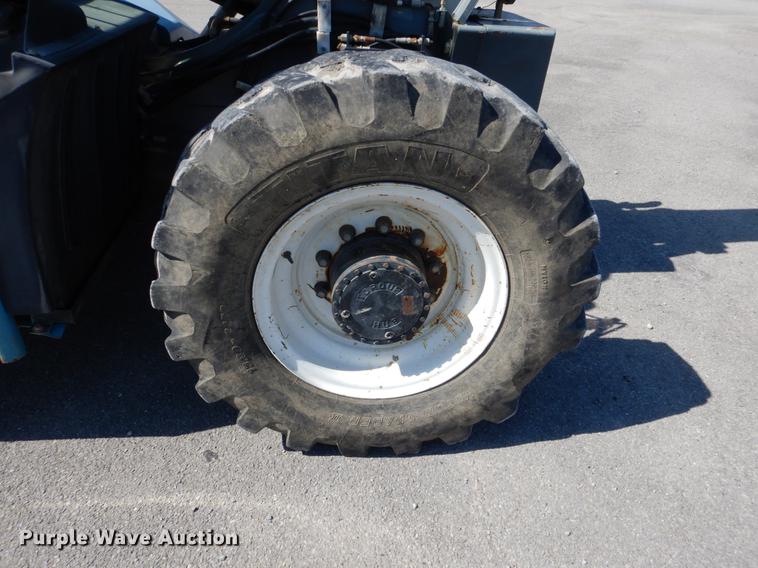 image for item DE3873 2005 JLG G642P telehandler