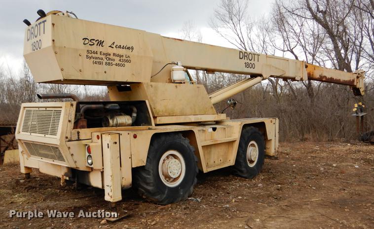 image for item DE6067 Drott 1800CC crane