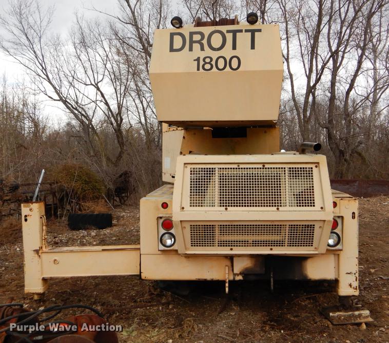 image for item DE6067 Drott 1800CC crane