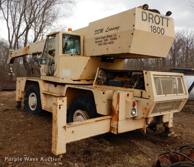 image for item DE6067 Drott 1800CC crane