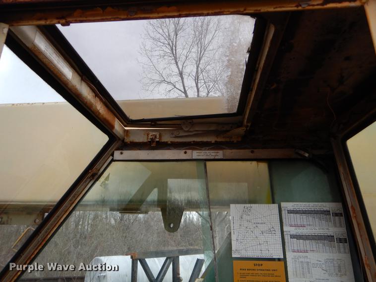 image for item DE6067 Drott 1800CC crane