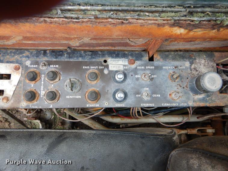 image for item DE6067 Drott 1800CC crane