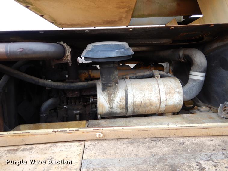 image for item DE6067 Drott 1800CC crane