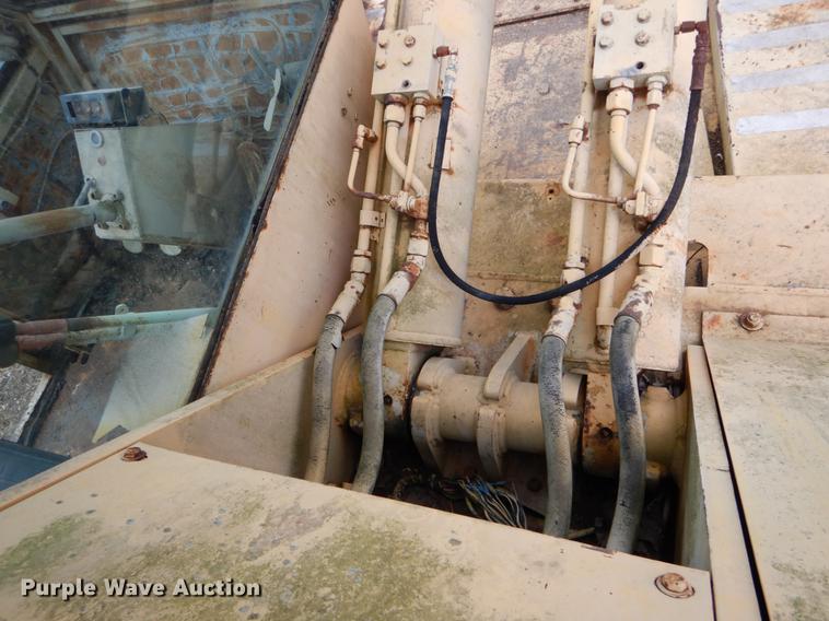 image for item DE6067 Drott 1800CC crane