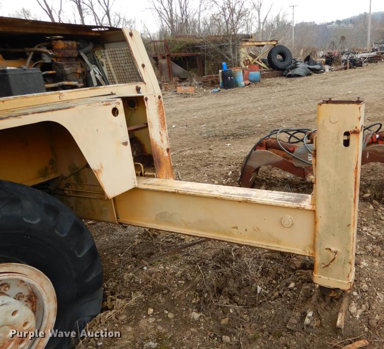 image for item DE6067 Drott 1800CC crane