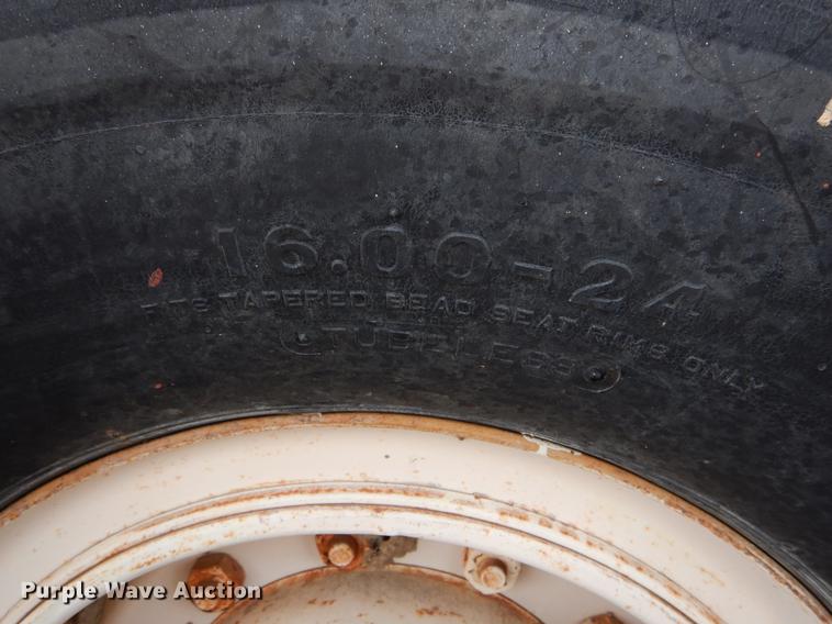 image for item DE6067 Drott 1800CC crane