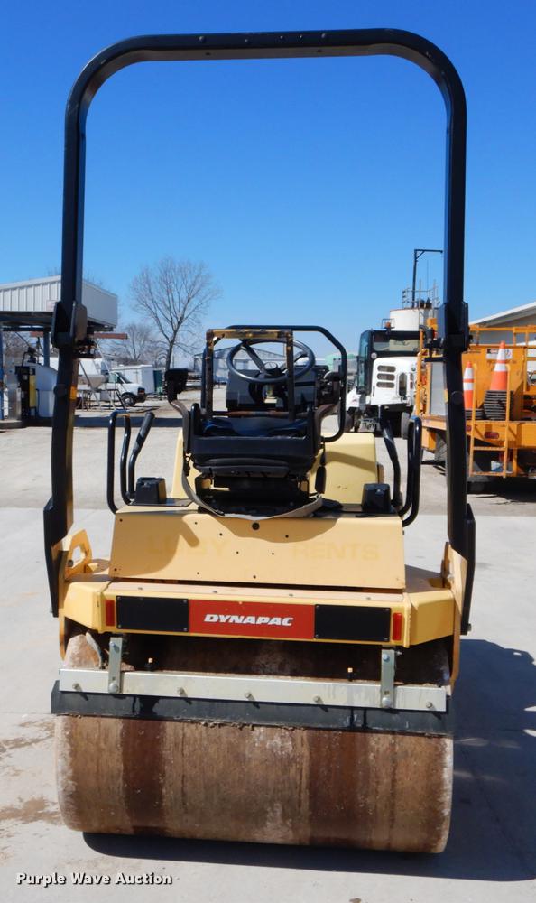 image for item DE6074 2010 Dynapac CC142 double drum vibratory roller