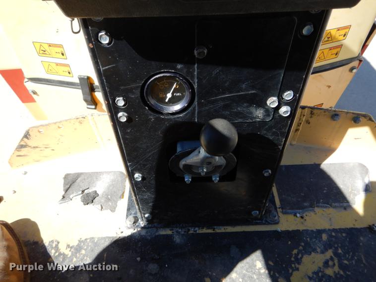 image for item DE6074 2010 Dynapac CC142 double drum vibratory roller