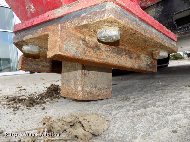 image for item DE7641 2017 Hurricane HD-3700 skid steer hammer