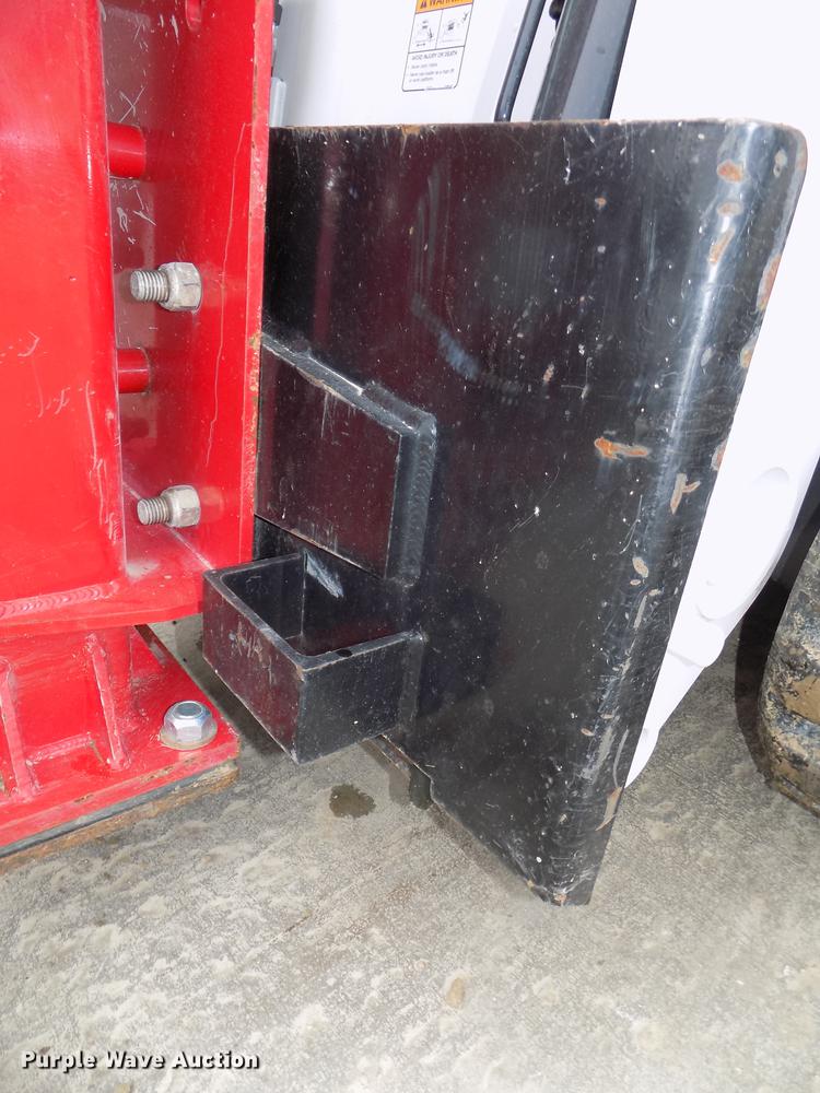 image for item DE7641 2017 Hurricane HD-3700 skid steer hammer