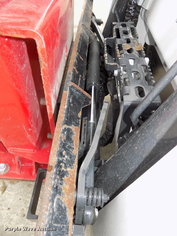 image for item DE7641 2017 Hurricane HD-3700 skid steer hammer