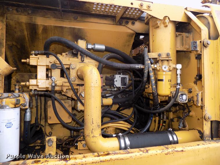 image for item DE7642 1997 Caterpillar 325B L excavator