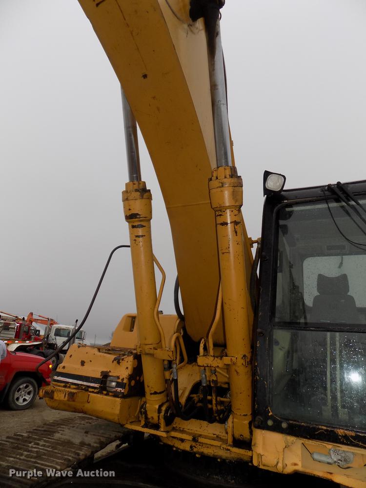image for item DE7642 1997 Caterpillar 325B L excavator