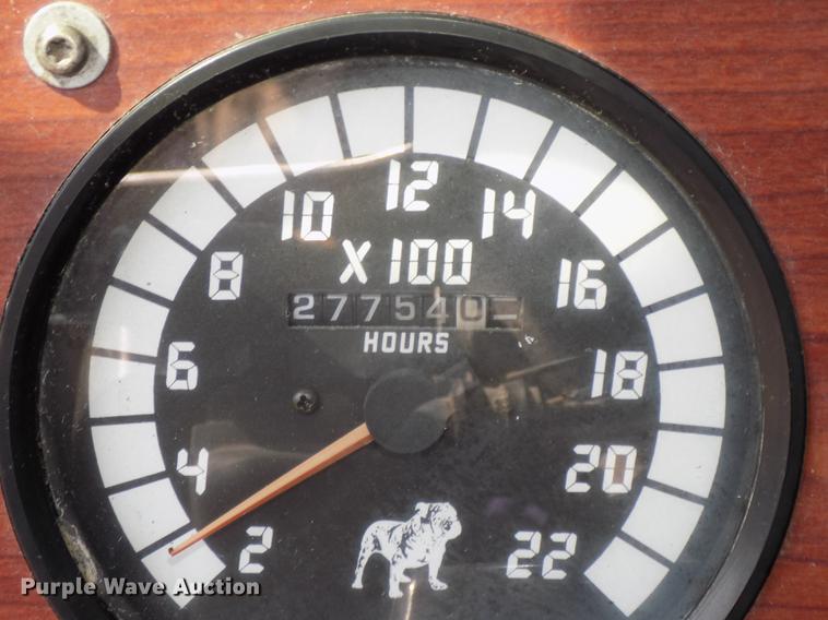 image for item DE7649 1999 Mack CH613 semi truck