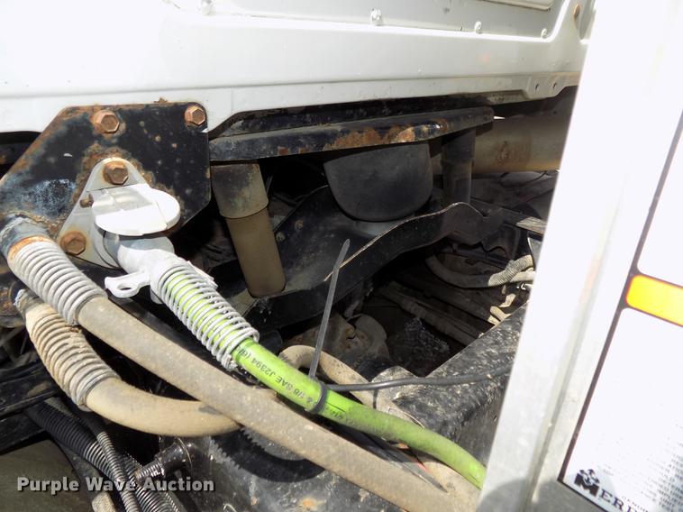 image for item DE7649 1999 Mack CH613 semi truck