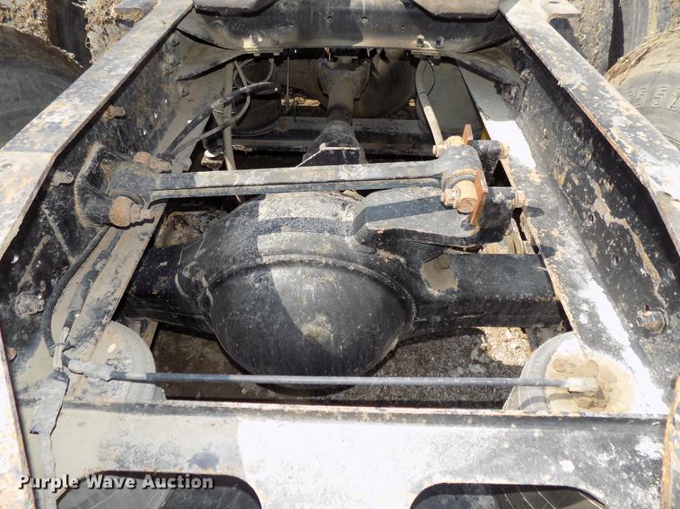 image for item DE7649 1999 Mack CH613 semi truck