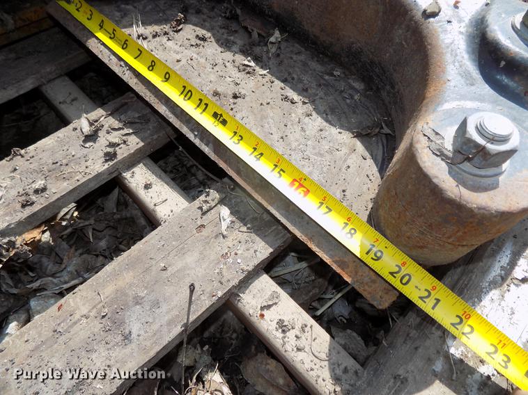 image for item DE7650 Dymax skid steer tree shear