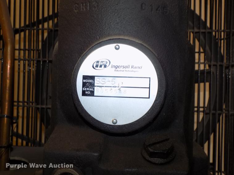 image for item DE7652 Ingersoll Rand air compressor and Pacific generator