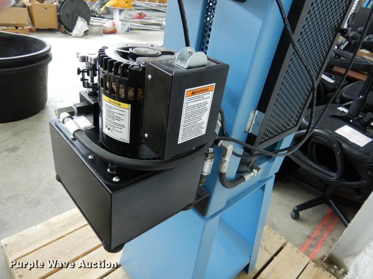 image for item DE8536 Gilson MC-250P 250 series concrete compression machine