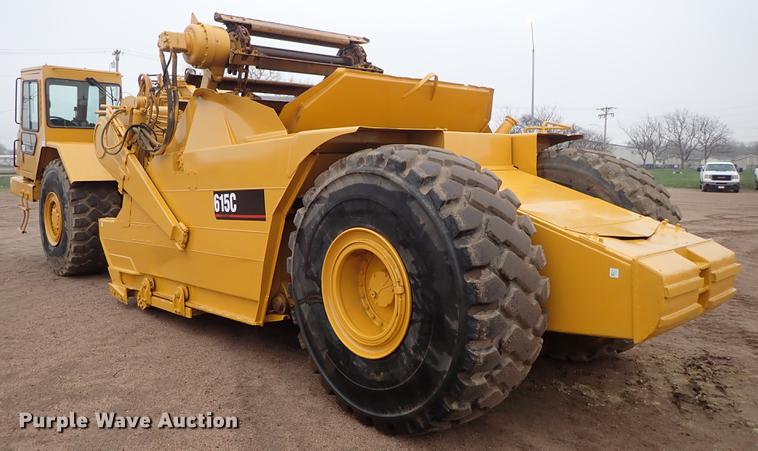 image for item DF1001 1996 Caterpillar 615C Series II elevating scraper