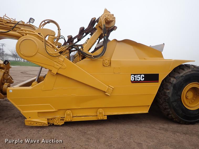 image for item DF1001 1996 Caterpillar 615C Series II elevating scraper