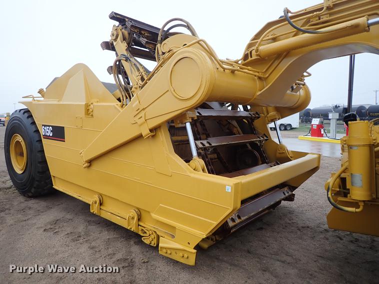 image for item DF1001 1996 Caterpillar 615C Series II elevating scraper