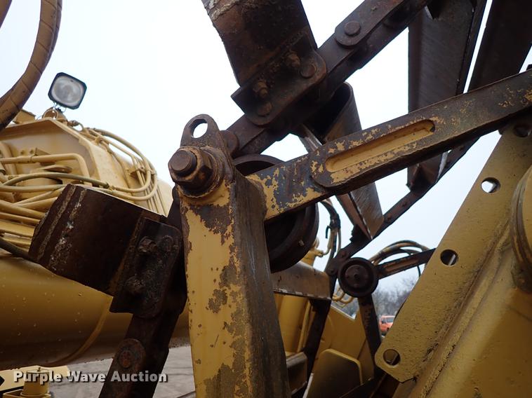 image for item DF1001 1996 Caterpillar 615C Series II elevating scraper