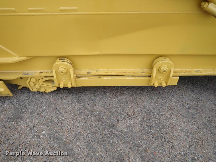 image for item DF1001 1996 Caterpillar 615C Series II elevating scraper