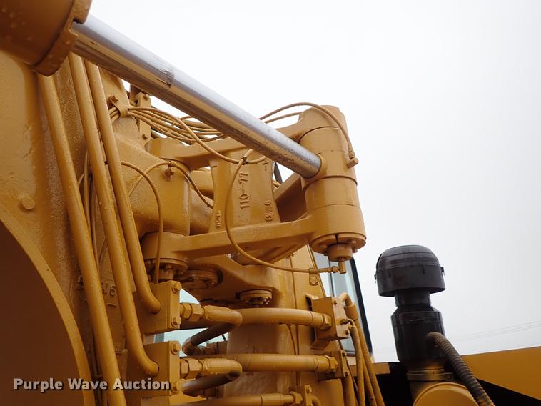 image for item DF1001 1996 Caterpillar 615C Series II elevating scraper