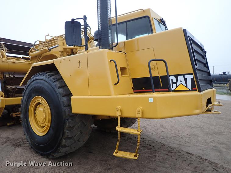 image for item DF1001 1996 Caterpillar 615C Series II elevating scraper