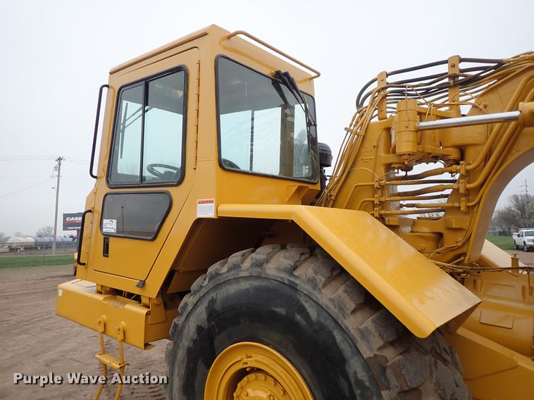 image for item DF1001 1996 Caterpillar 615C Series II elevating scraper