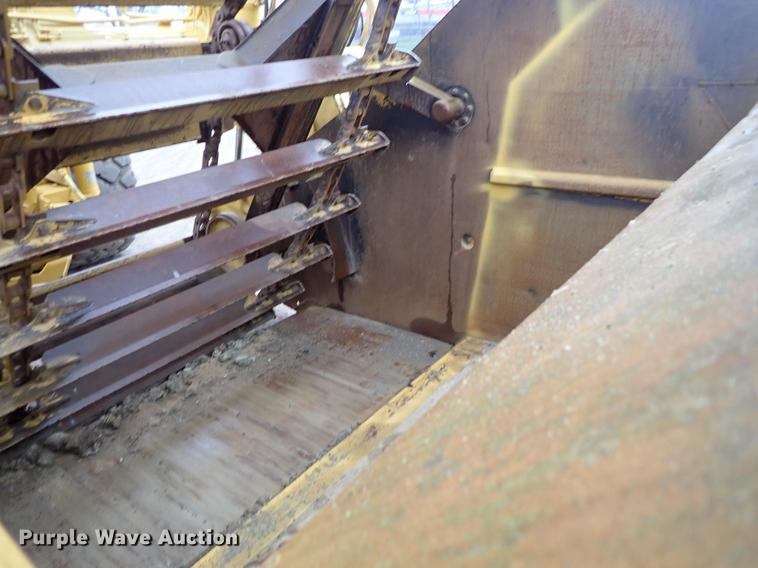 image for item DF1001 1996 Caterpillar 615C Series II elevating scraper