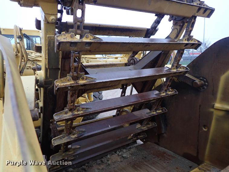 image for item DF1001 1996 Caterpillar 615C Series II elevating scraper