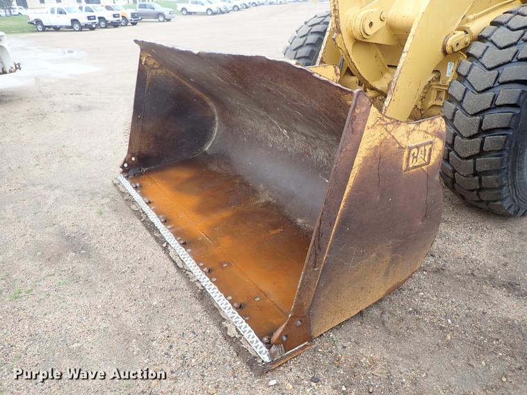 image for item DF1002 1998 Caterpillar 938G wheel loader